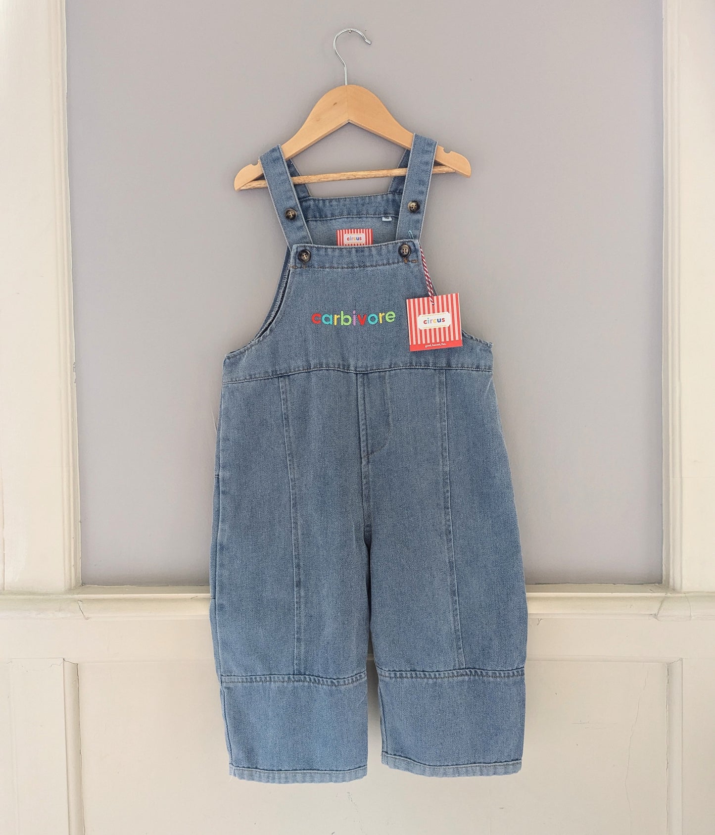phoenix dungarees, carbivore