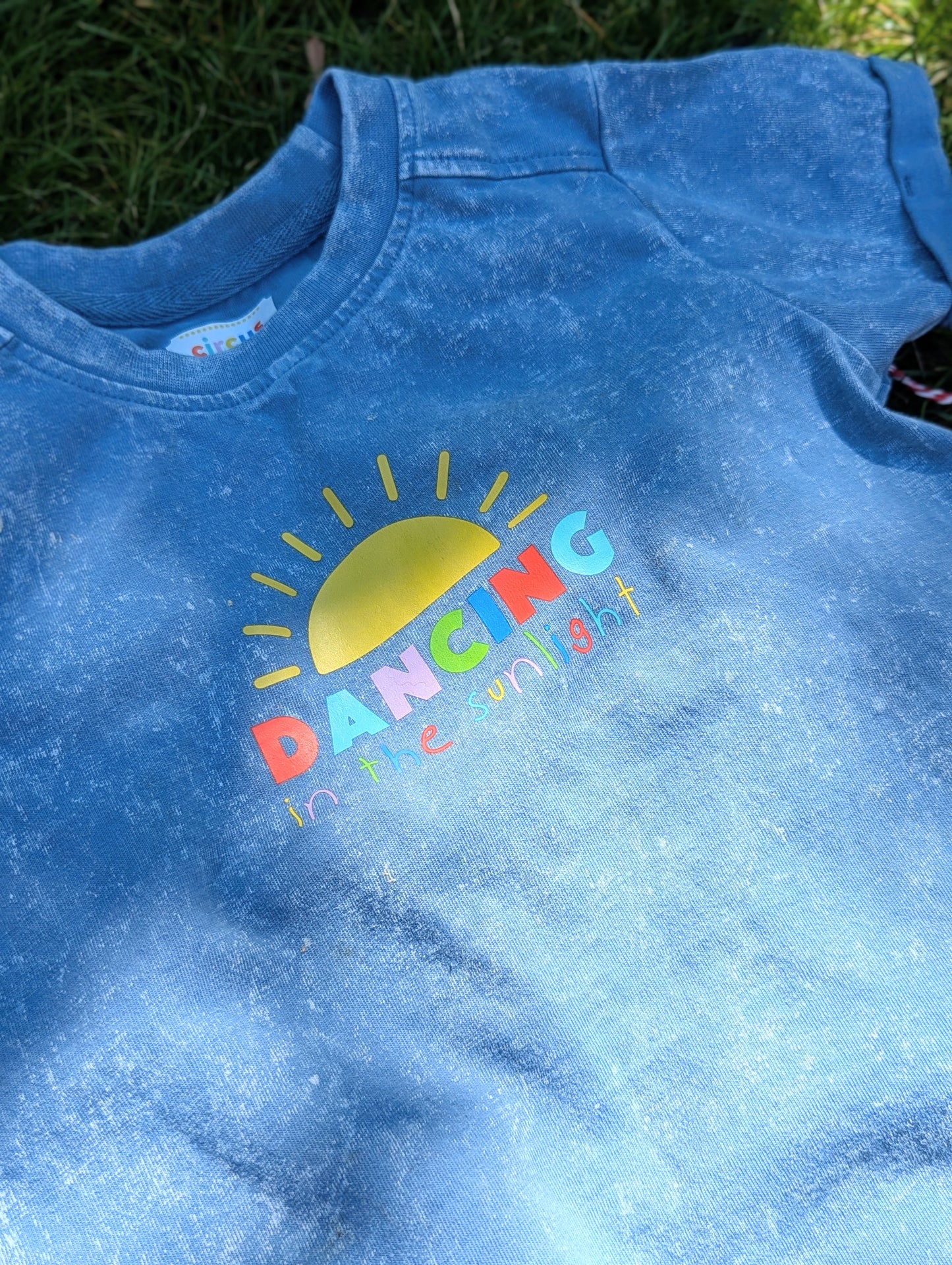 acid wash t-shirt, customisable