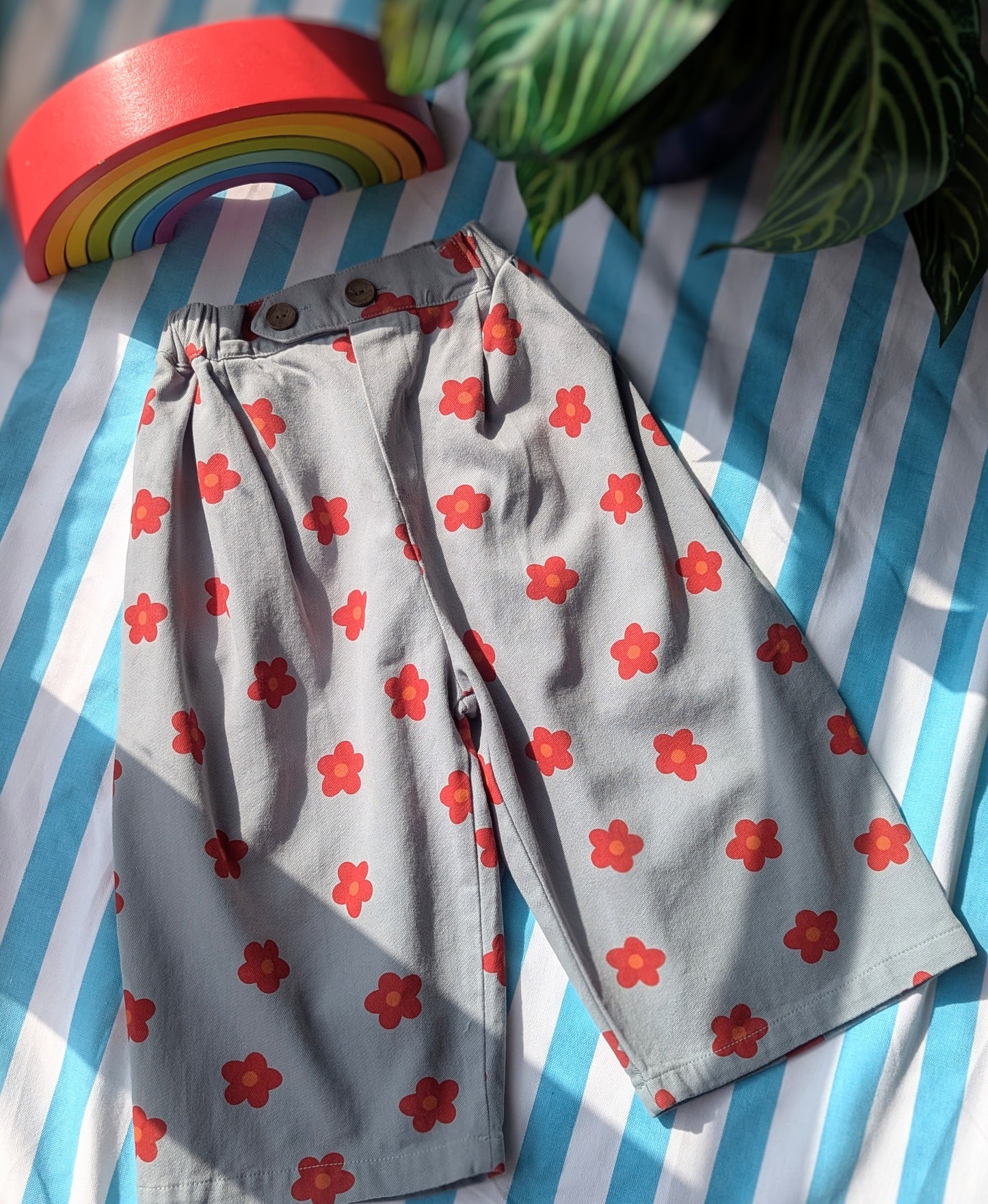 flora trousers