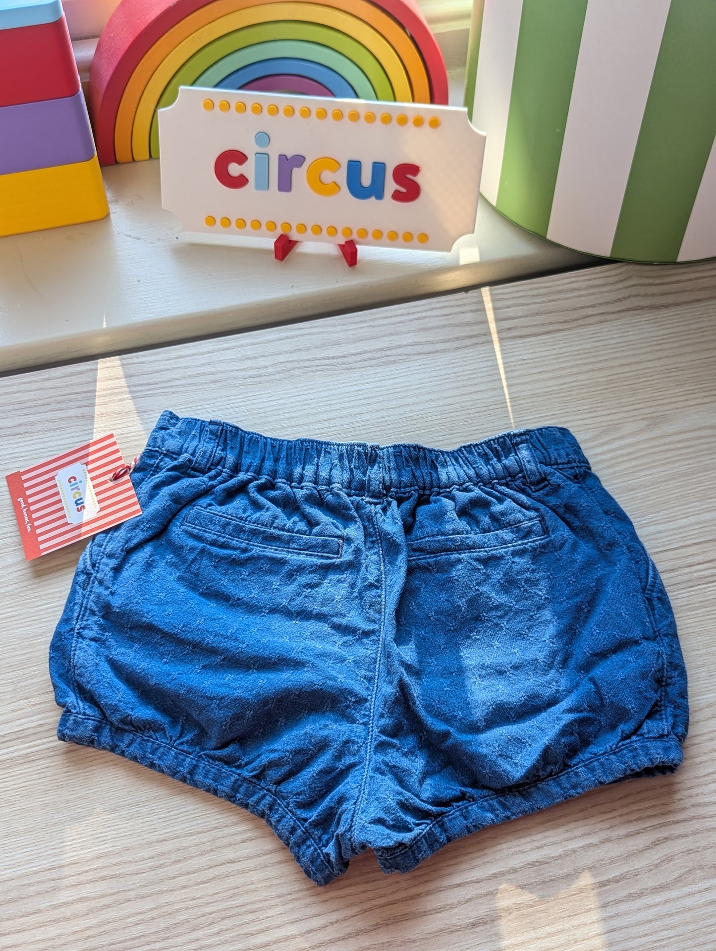 bobby shorts, 2-3 years