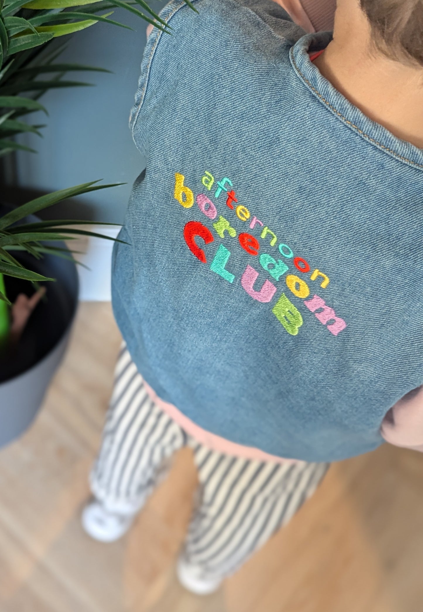 afternoon boredom club vest*
