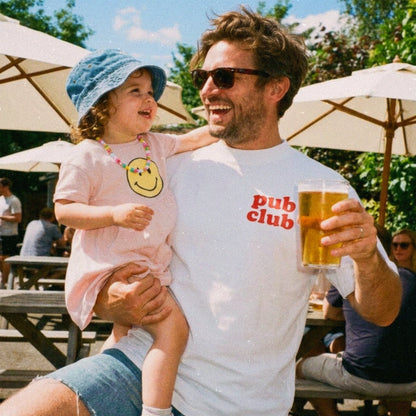 pub club oversized t-shirt, grown-up